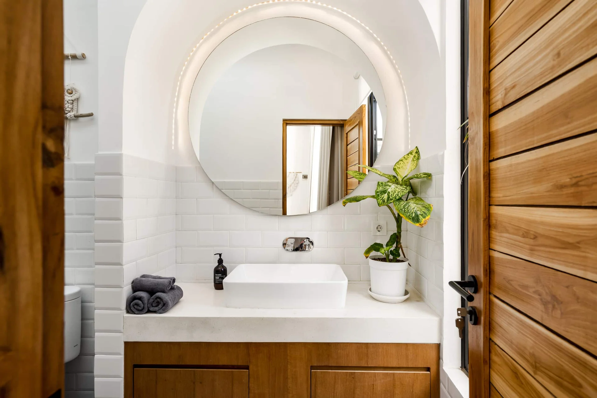 Bathroom 2